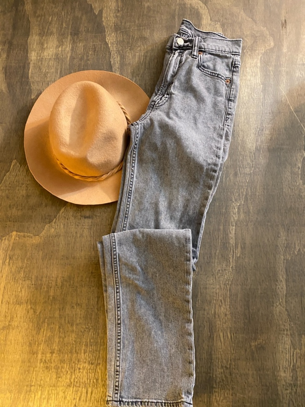 GAP 90s Loose High Rise Gray Straight Jeans